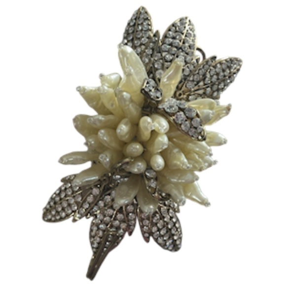 BCBG Maxazria Floral Brooch 5" Cream Pearl Crystal Gemstones Statement Classic - Picture 1 of 12